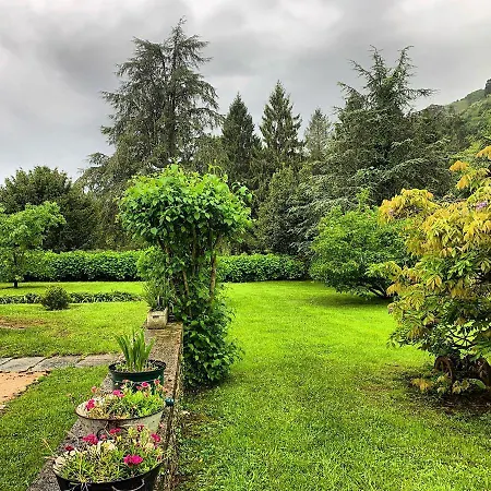 La Casona Azul, Espectacular Palacio Indiano Dom wakacyjny Corvera (Cantabria)