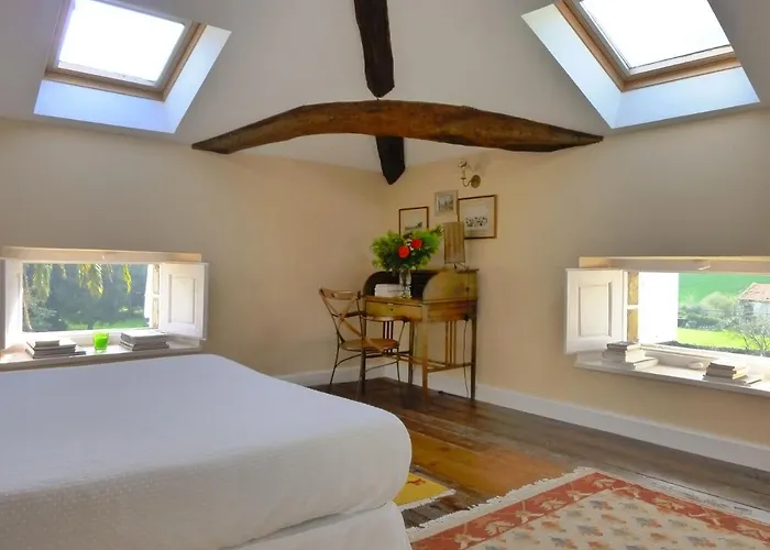 La Casona Azul * Corvera (Cantabria)